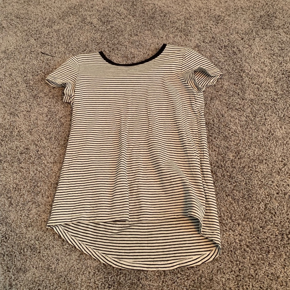 Striped short sleeve shirt